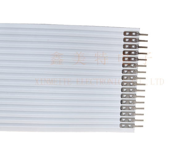 端子圧着型フラットケーブル インシュレーションディスプレースメント端子